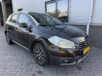 Suzuki SX4 S-Cross 1.6 Exclusive Automaat J-470-HX. picture 4