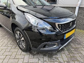 Peugeot 2008 1.2 PureTech Allure G-403-ST picture 10