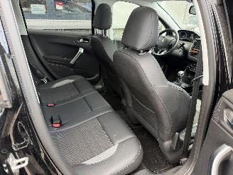 Peugeot 2008 1.2 PureTech Allure G-403-ST picture 16
