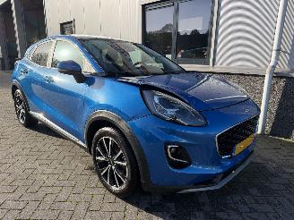 Vaurioauto  passenger cars Ford Puma 1.0 EcoBoost Hybrid Titanium X K-339-BX. 2020/3