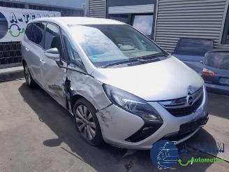 Opel Zafira Zafira Tourer (P12), MPV, 2011 / 2019 1.4 Turbo 16V ecoFLEX picture 3