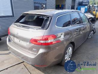 disassembly passenger cars Peugeot 308 308 SW (L4/L9/LC/LJ/LR), Combi 5-drs, 2014 / 2021 1.6 BlueHDi 120 2014/11