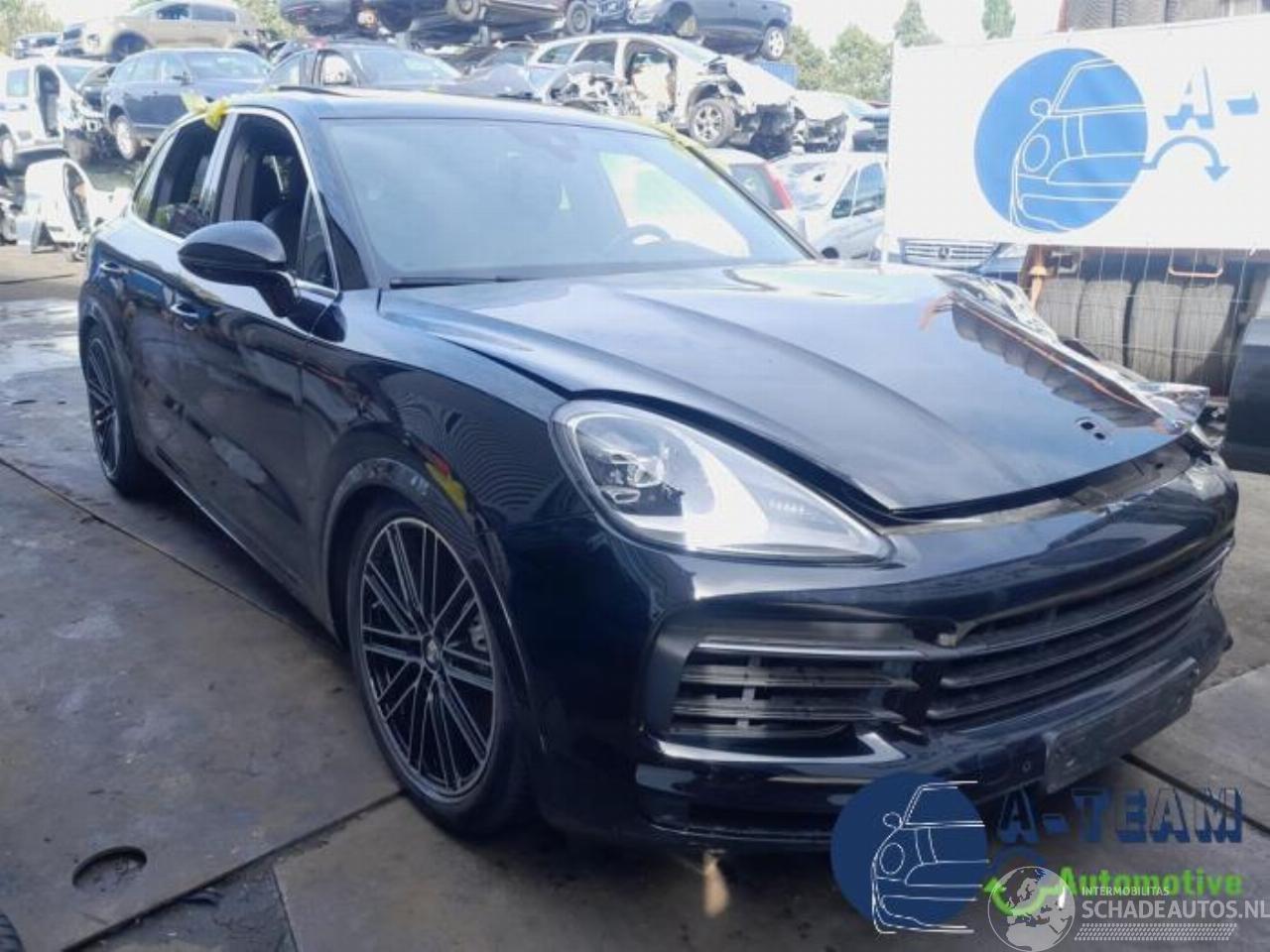 Porsche Cayenne Cayenne III (9YA), SUV, 2017 2.9 Biturbo V6 24V S