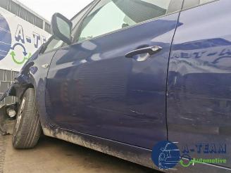 Kia Venga Venga, MPV, 2010 / 2019 1.4 CVVT 16V picture 26