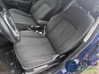 Kia Venga Venga, MPV, 2010 / 2019 1.4 CVVT 16V picture 19