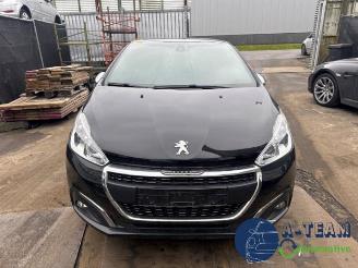 Salvage car Peugeot 208 208 I (CA/CC/CK/CL), Hatchback, 2012 / 2019 1.2 12V e-THP PureTech 110 2017/7