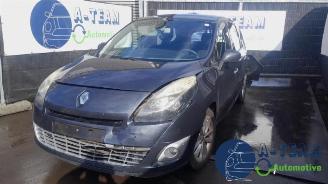 demontáž osobní automobily Renault Grand-scenic Grand Scenic III (JZ), MPV, 2009 / 2016 2.0 16V CVT 2010/1