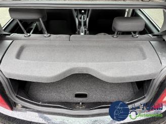 Volkswagen Up! Up! (121), Hatchback, 2011 1.0 12V 60 picture 19