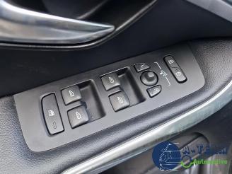 Volvo V-40 V40 (MV), Hatchback 5-drs, 2012 / 2019 1.6 D2 picture 26