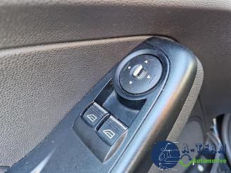 Ford Fiesta Fiesta 6 (JA8), Hatchback, 2008 / 2018 1.0 Ti-VCT 12V 65 picture 27