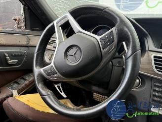 Mercedes E-klasse E (W212), Sedan, 2009 / 2016 E-350 CDI BlueTEC 3.0 V6 24V 4-Matic picture 19