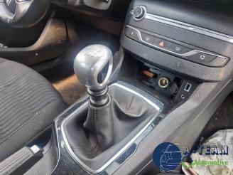 Peugeot 308 308 SW (L4/L9/LC/LJ/LR), Combi 5-drs, 2014 / 2021 1.6 BlueHDi 120 picture 33