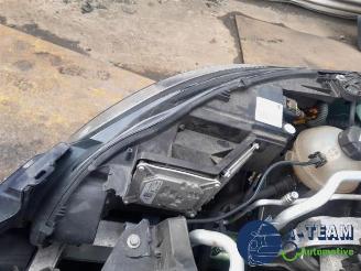 Peugeot 308 308 SW (L4/L9/LC/LJ/LR), Combi 5-drs, 2014 / 2021 1.2 12V e-THP PureTech 130 picture 32