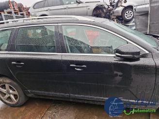 Volvo V-70 V70 (BW), Combi, 2007 / 2016 2.0 D3 16V picture 8