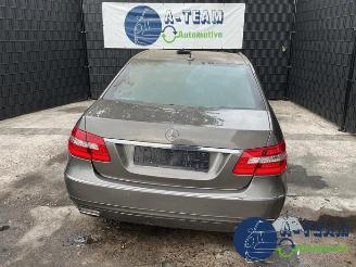 Vrakbiler auto Mercedes E-klasse E (W212), Sedan, 2009 / 2016 E-550 5.5 V8 32V 4-Matic 2010/12