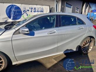 Mercedes A-klasse A (W176), Hatchback, 2012 / 2018 1.6 A-180 16V picture 3
