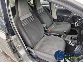 Volkswagen Up! Up! (121), Hatchback, 2011 1.0 12V 60 picture 25