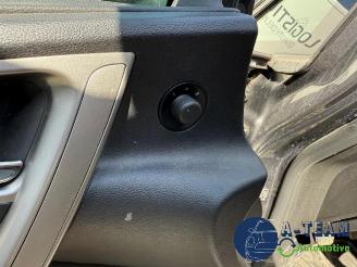 Opel Astra Astra J (PC6/PD6/PE6/PF6), Hatchback 5-drs, 2009 / 2015 1.7 CDTi 16V 110 picture 14