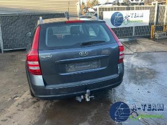demontáž osobní automobily Kia Cee d Cee'd Sporty Wagon (EDF), Combi, 2007 / 2012 1.6 CVVT 16V 2008/5