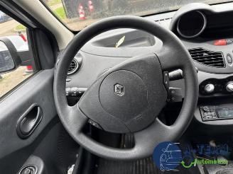 Renault Twingo Twingo II (CN), Hatchback 3-drs, 2007 / 2014 1.2 16V picture 18