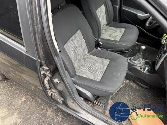 Dacia Sandero Sandero I (BS), Hatchback, 2008 / 2013 1.4 LPG picture 16