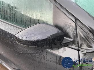 Volkswagen Polo Polo V (6R), Hatchback, 2009 / 2017 1.4 16V picture 16