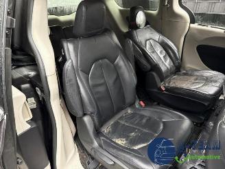 Chrysler Pacifica Pacifica, SUV, 2003 3.6 V6 24V Hybrid picture 27