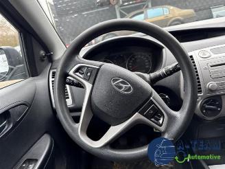 Hyundai I-20 i20, Hatchback, 2008 / 2015 1.2i 16V picture 16