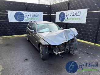 Dezmembrări autoturisme BMW 3-serie 3 serie Touring (E91), Combi, 2004 / 2012 325i 24V 2009/10