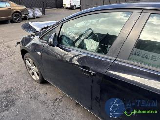 Opel Astra Astra J Sports Tourer (PD8/PE8/PF8), Combi, 2010 / 2015 1.4 Turbo 16V picture 33