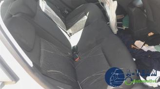 Peugeot 208 208 I (CA/CC/CK/CL), Hatchback, 2012 / 2019 1.4 HDi picture 20