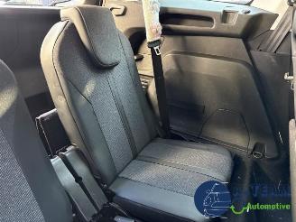 Peugeot 5008 5008 II (M4/MC/MJ/MR), MPV, 2016 / 2024 1.2 12V e-THP PureTech 130 picture 19