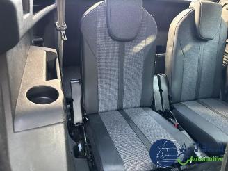 Peugeot 5008 5008 II (M4/MC/MJ/MR), MPV, 2016 / 2024 1.2 12V e-THP PureTech 130 picture 18