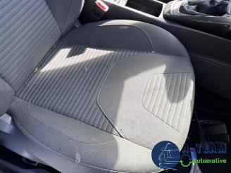 Ford Focus Focus 3 Wagon, Combi, 2010 / 2020 1.0 Ti-VCT EcoBoost 12V 125 picture 20