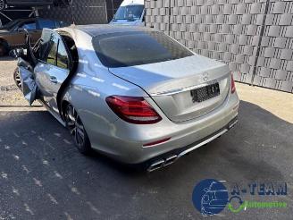 Vrakbiler auto Mercedes E-klasse E (W213), Sedan, 2016 / 2023 E-200 2.0 Turbo 16V 2016/7