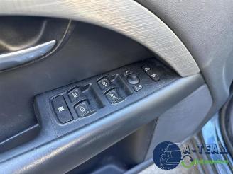 Volvo V-70 V70 (BW), Combi, 2007 / 2016 2.0 16V picture 16