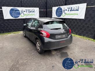 Démontage voiture Peugeot 208 208 I (CA/CC/CK/CL), Hatchback, 2012 / 2019 1.2 Vti 12V PureTech 82 2013/10