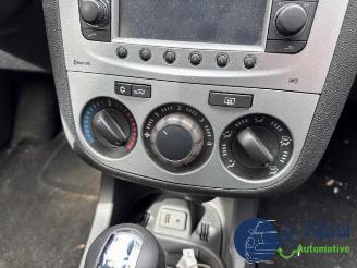 Opel Corsa Corsa D, Hatchback, 2006 / 2014 1.4 16V Twinport picture 26