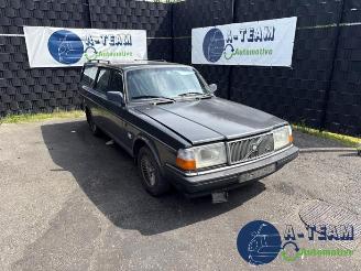 disassembly passenger cars Volvo 240 240/245, Combi, 1974 / 1993 240 1991/10
