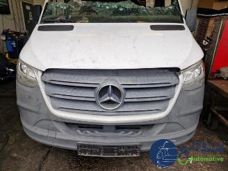 Vrakbiler auto Mercedes Sprinter Sprinter 3,5t (907.6/910.6), Van, 2018 316 CDI 2.1 D RWD 2019/1