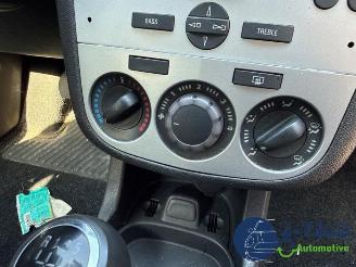 Opel Corsa Corsa D, Hatchback, 2006 / 2014 1.0 picture 24