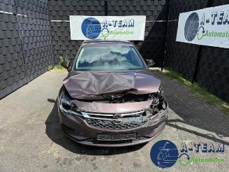 Opel Astra Astra K, Hatchback 5-drs, 2015 / 2022 1.4 Turbo 16V picture 2