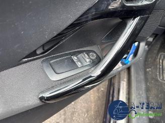 Peugeot 208 208 I (CA/CC/CK/CL), Hatchback, 2012 / 2019 1.2 Vti 12V PureTech 82 picture 19
