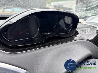 Peugeot 208 208 I (CA/CC/CK/CL), Hatchback, 2012 / 2019 1.2 Vti 12V PureTech 82 picture 20
