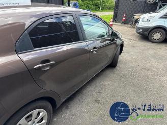 Kia Rio Rio III (UB), Hatchback, 2011 / 2017 1.2 CVVT 16V picture 9