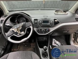 Kia Picanto Picanto (TA), Hatchback, 2011 / 2017 1.0 12V picture 21