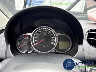 Mazda 2 2 (DE), Hatchback, 2007 / 2015 1.3 16V MZR picture 24