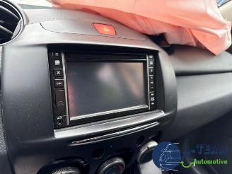 Mazda 2 2 (DE), Hatchback, 2007 / 2015 1.3 16V MZR picture 26