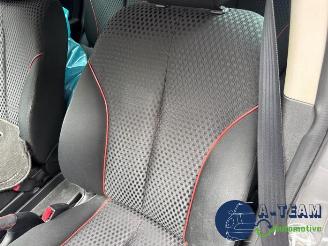 Mazda 2 2 (DE), Hatchback, 2007 / 2015 1.3 16V MZR picture 17
