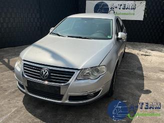 Vrakbiler auto Volkswagen Passat Passat (3C2), Sedan, 2005 / 2010 1.8 TSI 16V 2010/2